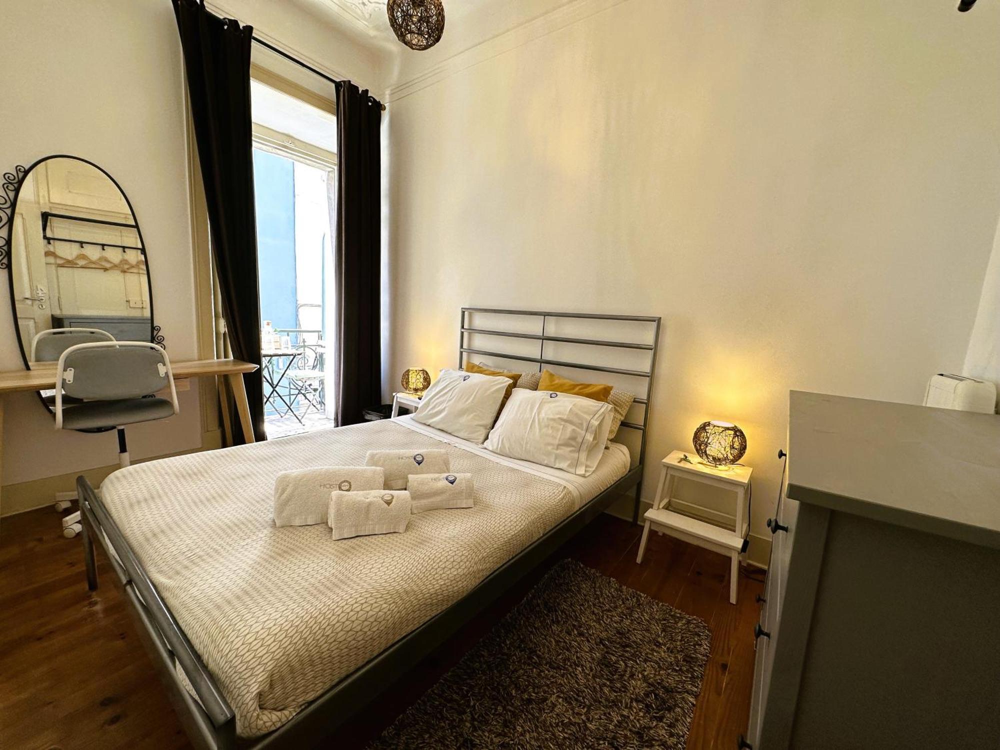 Estrela Charming Rooms By Host-Point Lisbon Exterior photo