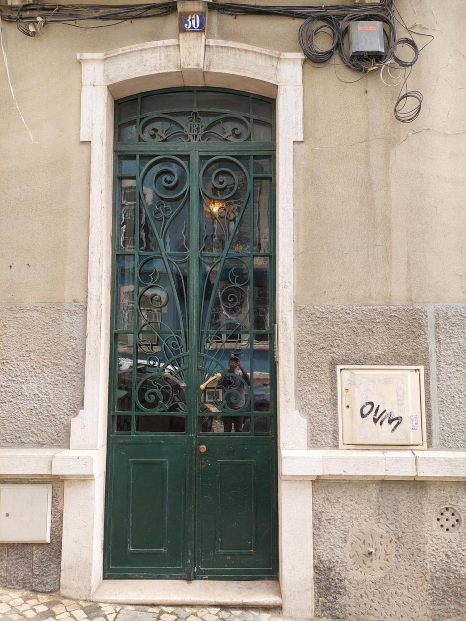 Estrela Charming Rooms By Host-Point Lisbon Exterior photo